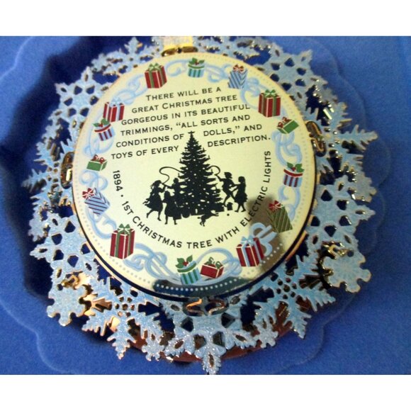 The 2009 White House Christmas Ornament - First Electric Christmas Lights - Picture 2 of 6